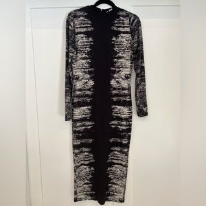 Black and white midi pencil long sleeve dress